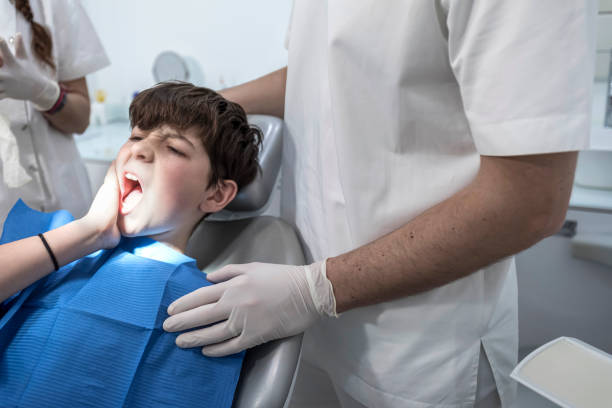Best Urgent Tooth Repair  in Sea Cliff, NY